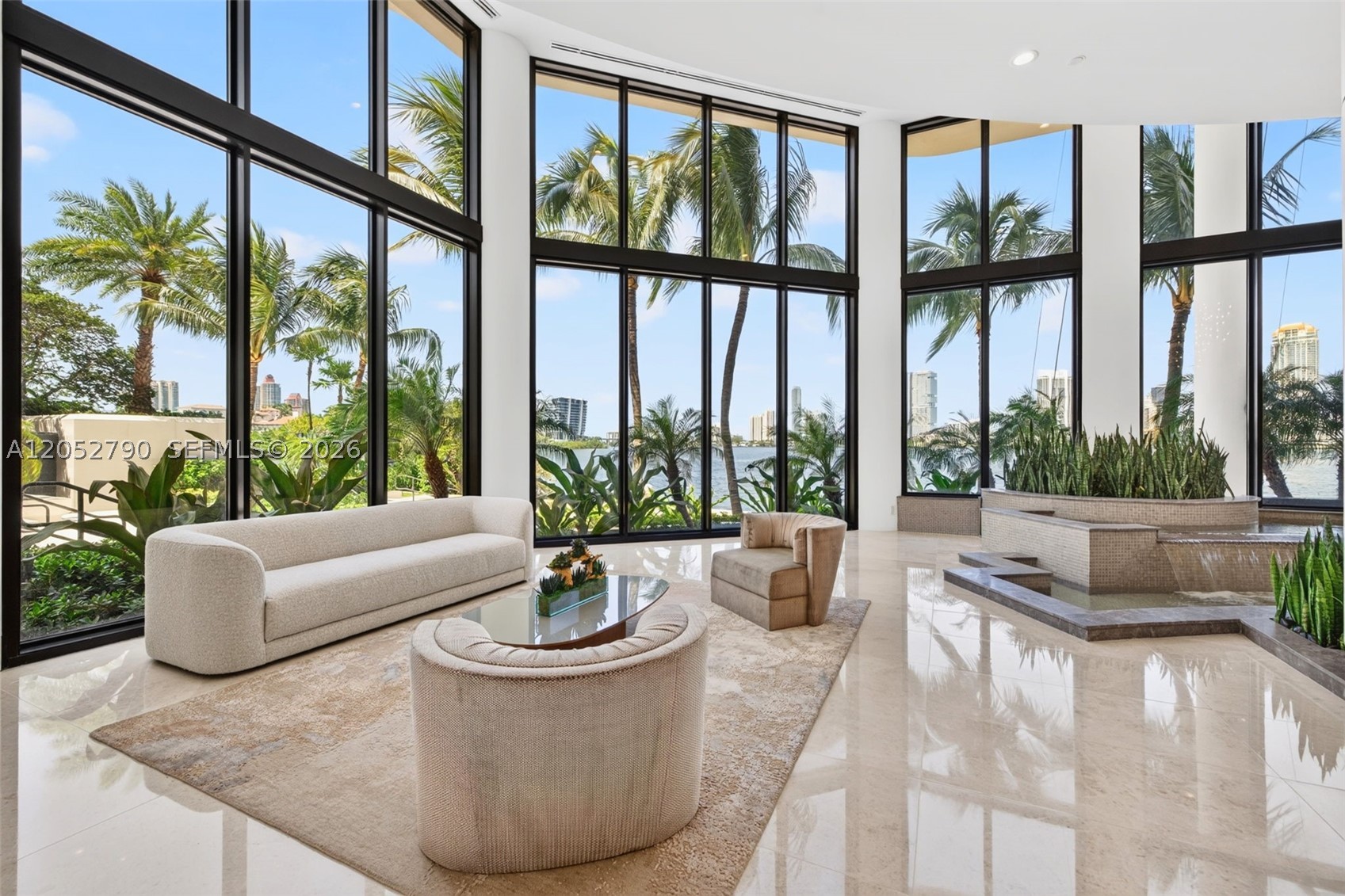 2800 Island Bl #904 Aventura, FL 33160