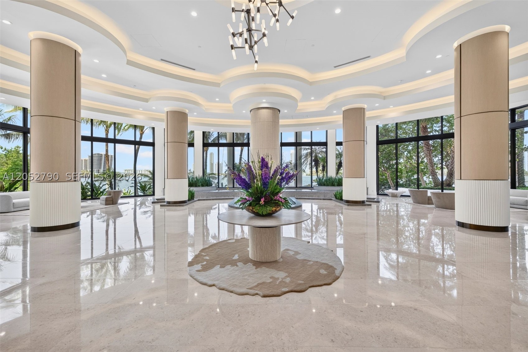 2800 Island Bl #904 Aventura, FL 33160