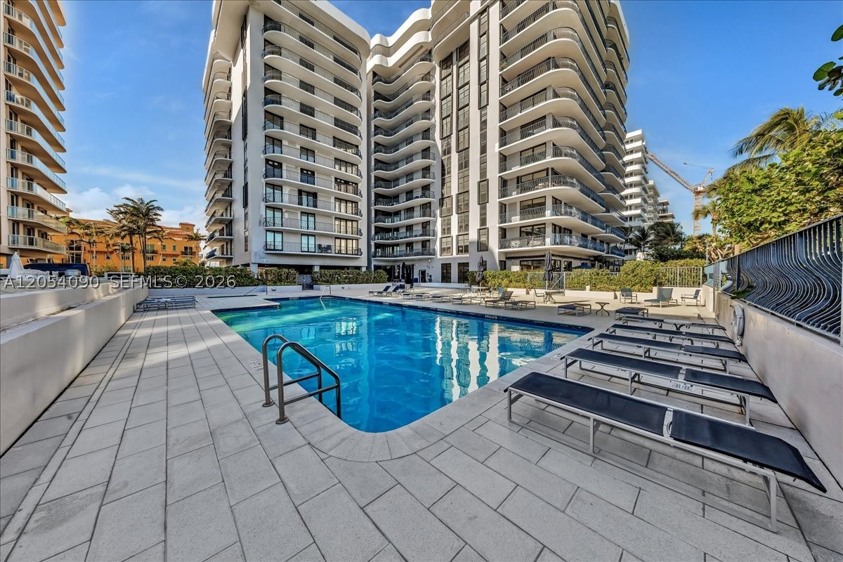 8877 Collins Ave #PH-2 Surfside, FL 33154
