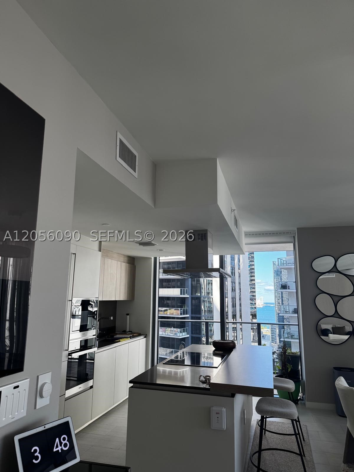 image Brickell Flatiron10
