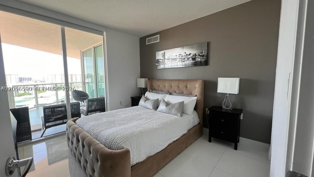 image St Tropez Sunny Isles14