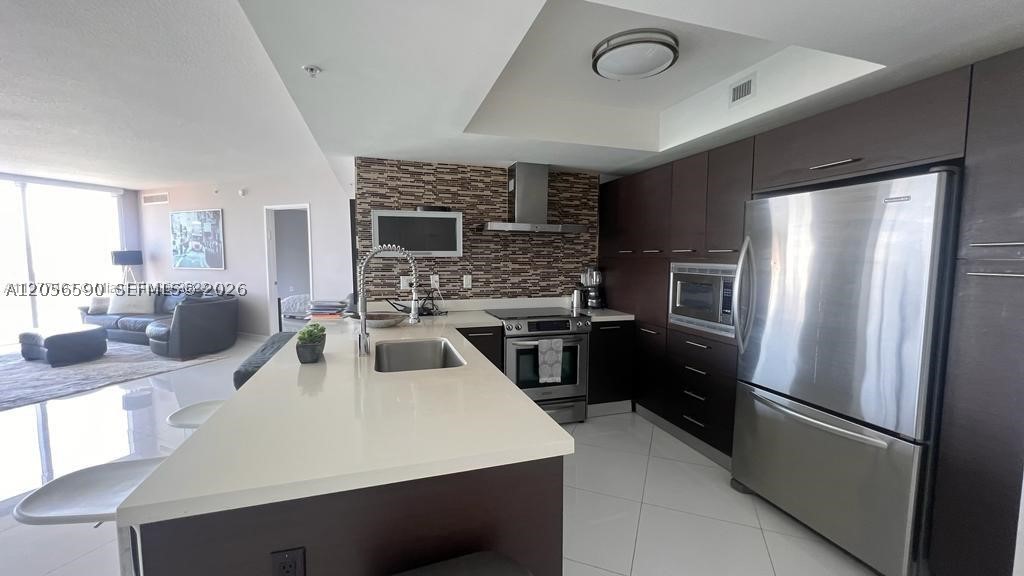 image St Tropez Sunny Isles2