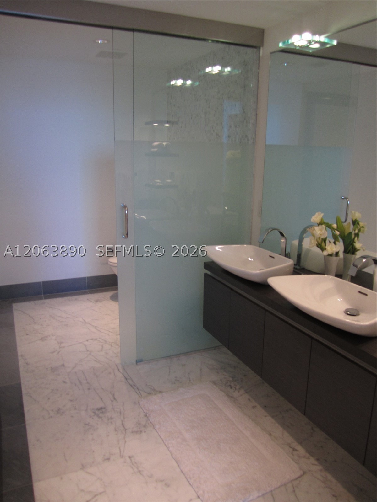 image Epic Residences11