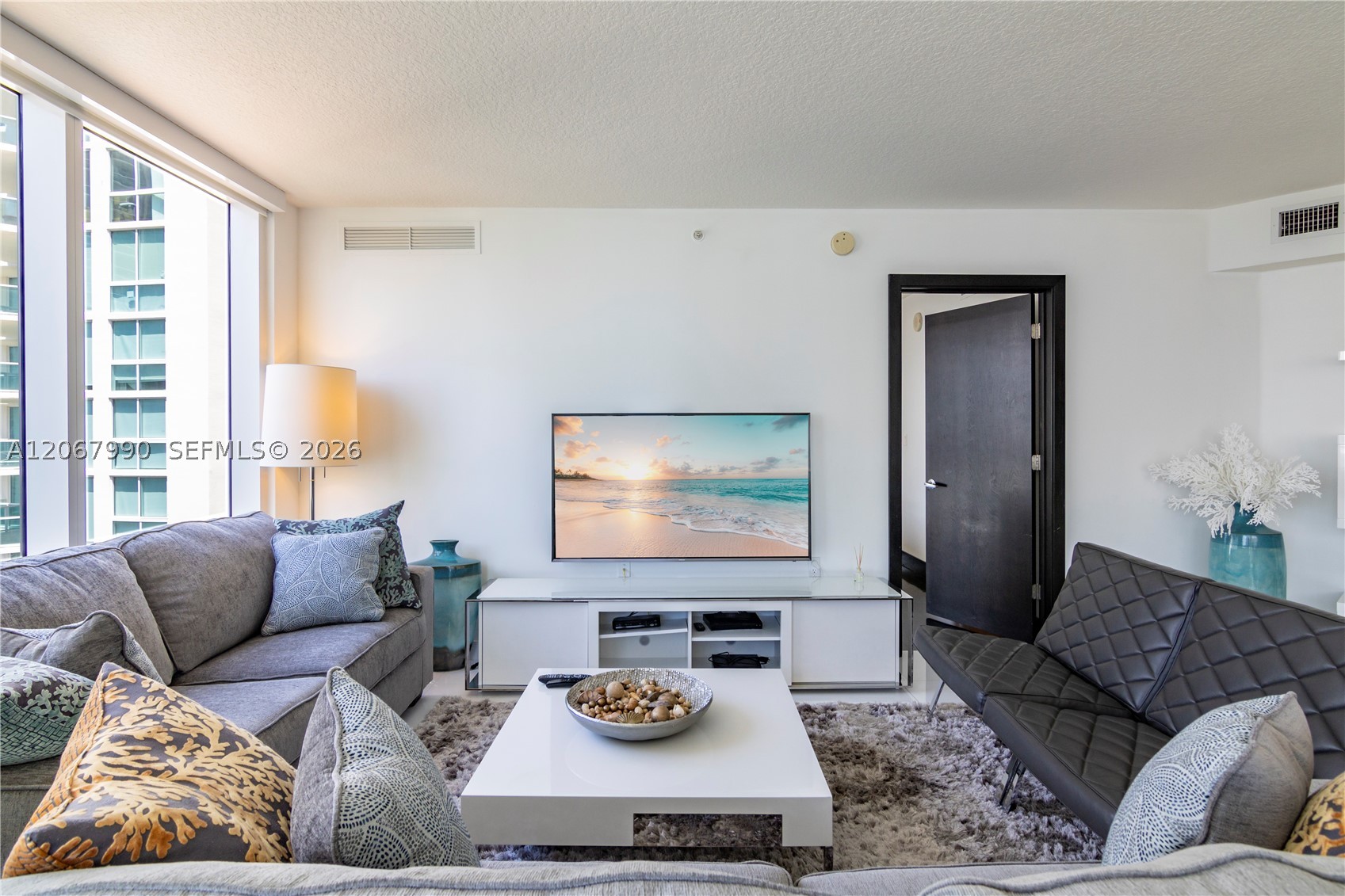 image St Tropez Sunny Isles1