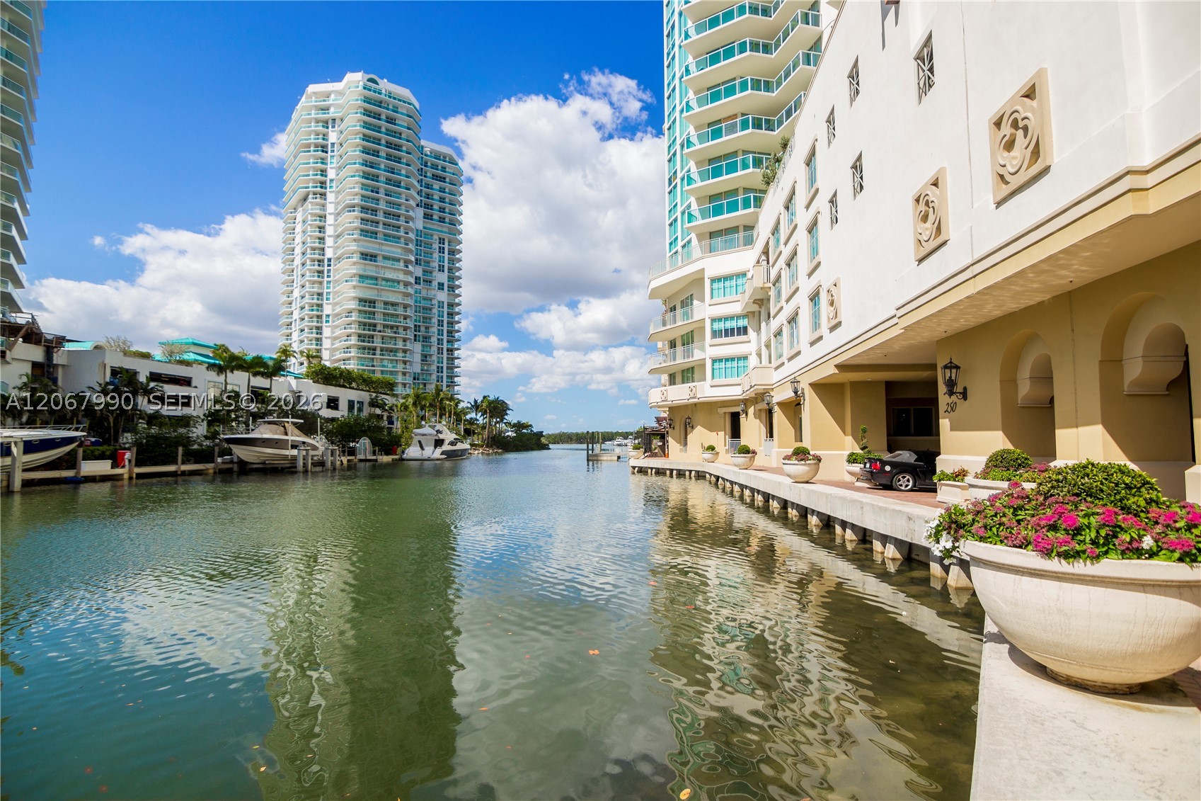 image St Tropez Sunny Isles20