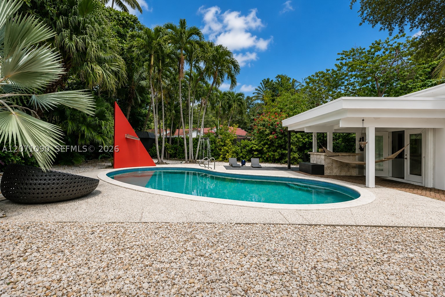 3596 Main Hwy Miami, FL 33133