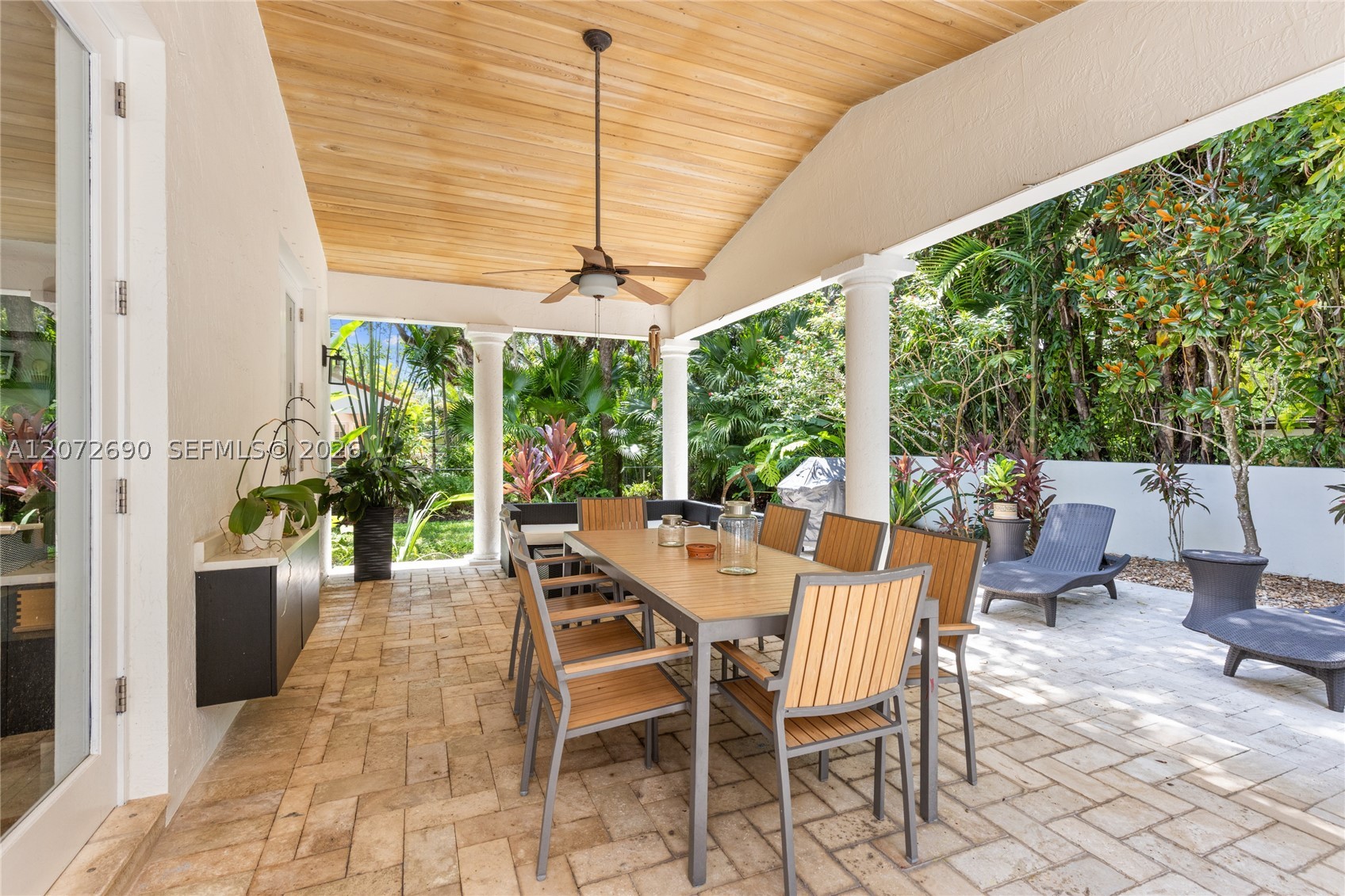 11050 Girasol Ave Coral Gables, FL 33156