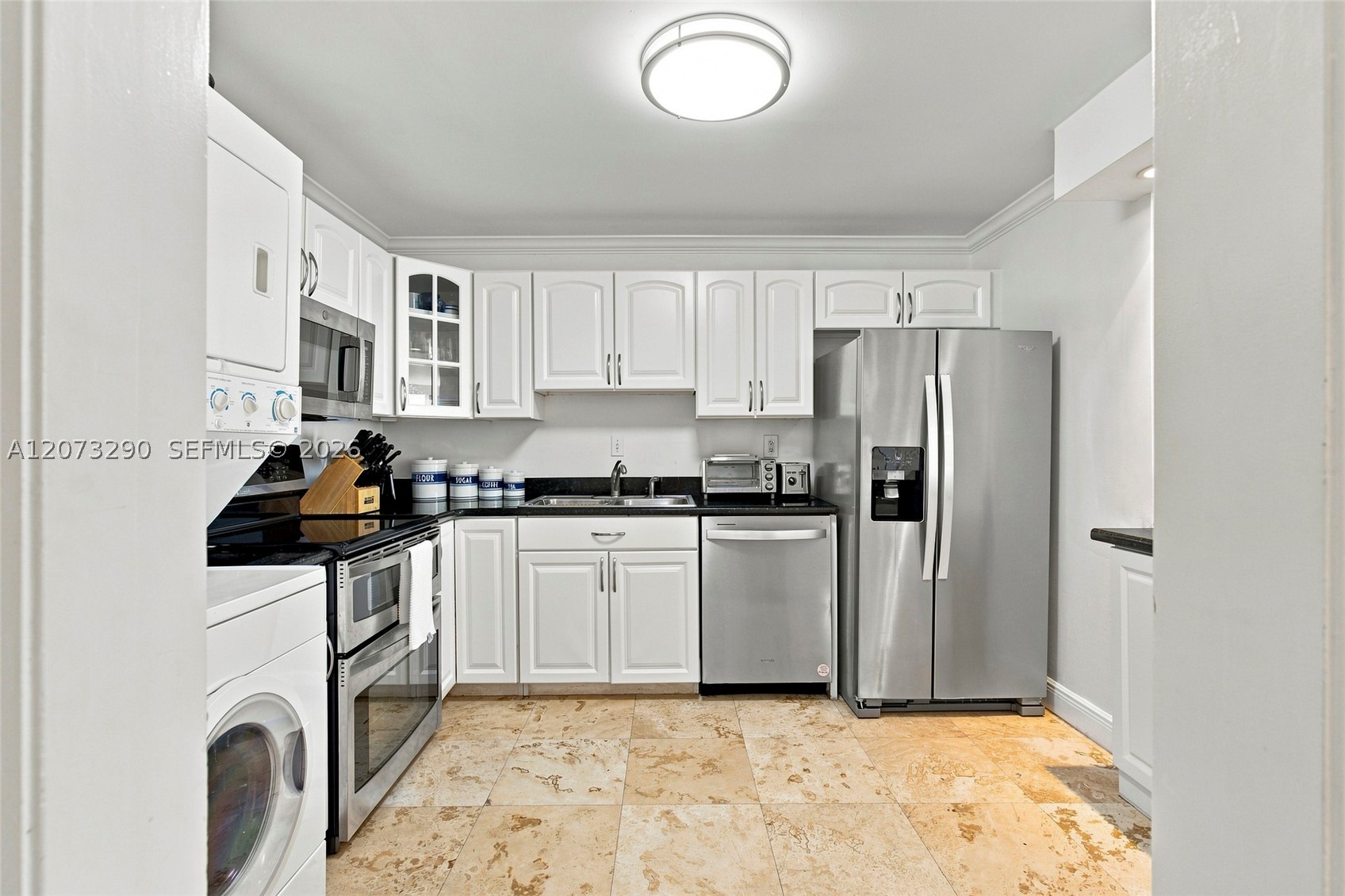 1901 Brickell Ave #B1411 Miami, FL 33129
