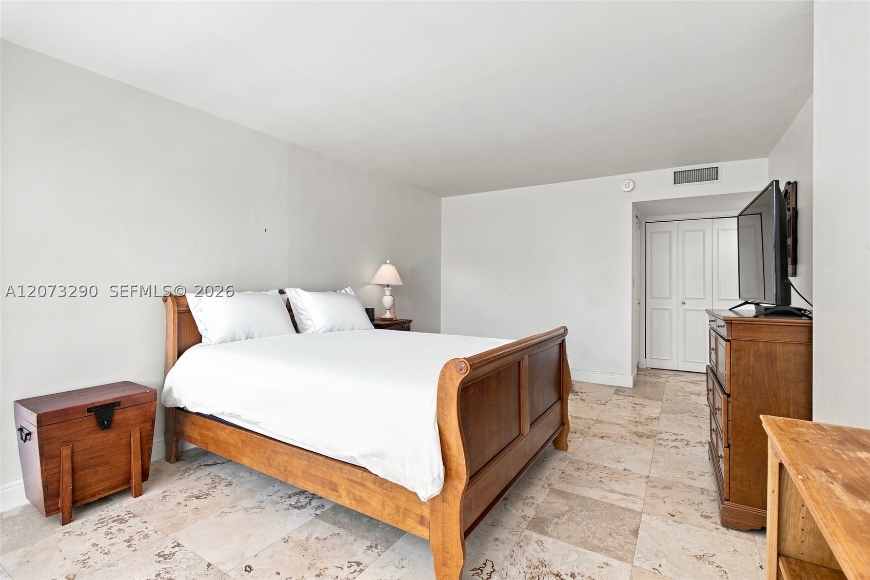 1901 Brickell Ave #B1411 Miami, FL 33129