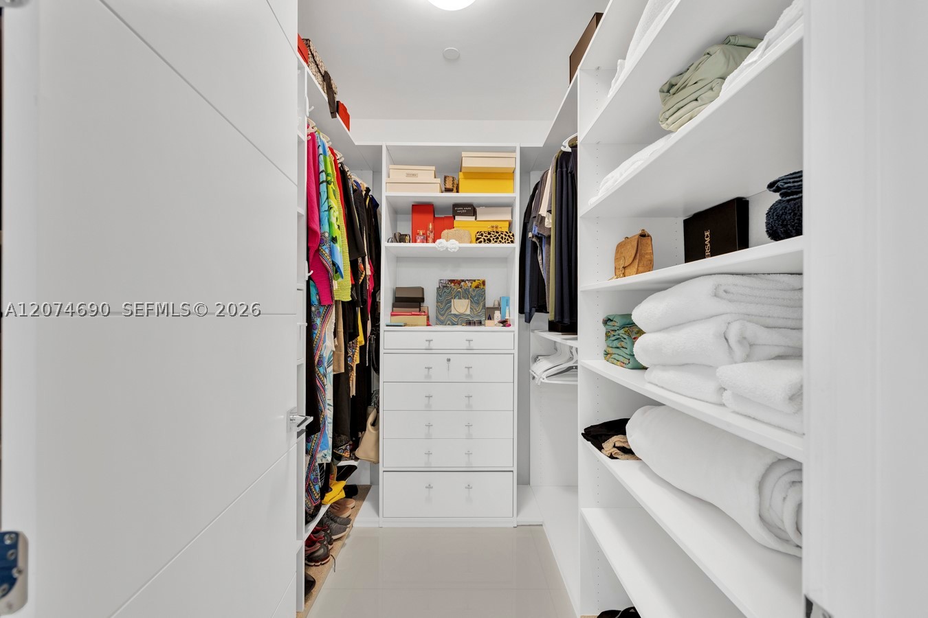15811 Collins Ave #3001 Sunny Isles Beach, FL 33160