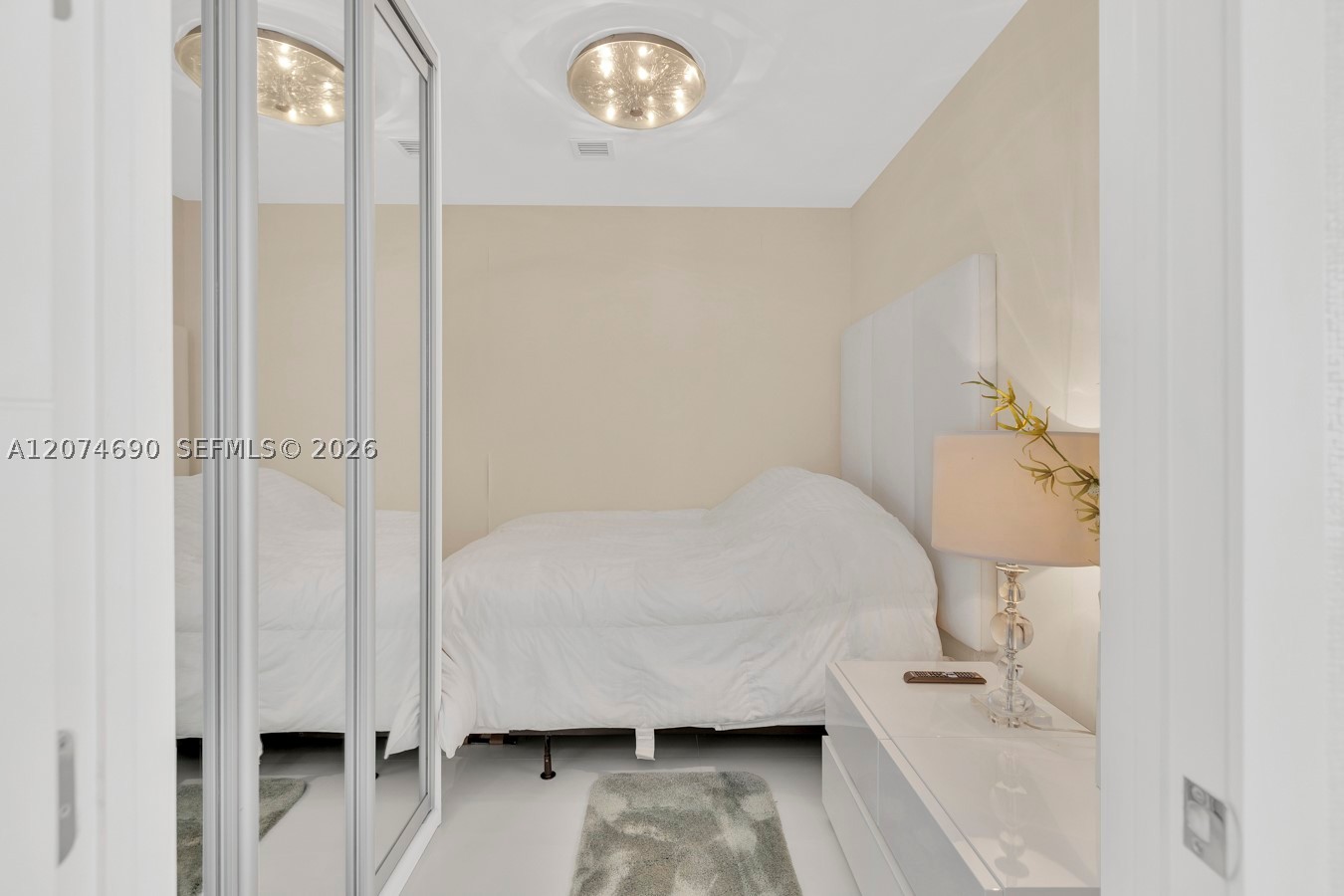 15811 Collins Ave #3001 Sunny Isles Beach, FL 33160