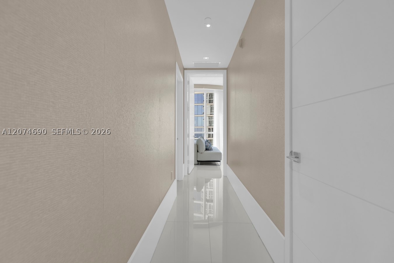 15811 Collins Ave #3001 Sunny Isles Beach, FL 33160
