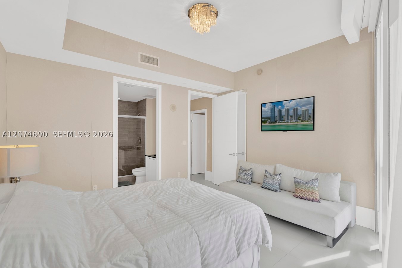 15811 Collins Ave #3001 Sunny Isles Beach, FL 33160