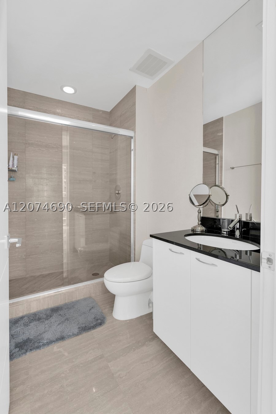 15811 Collins Ave #3001 Sunny Isles Beach, FL 33160