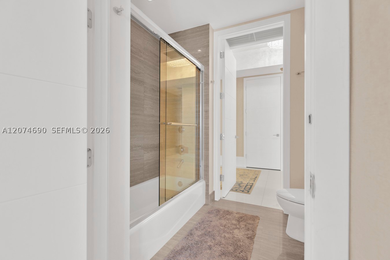15811 Collins Ave #3001 Sunny Isles Beach, FL 33160