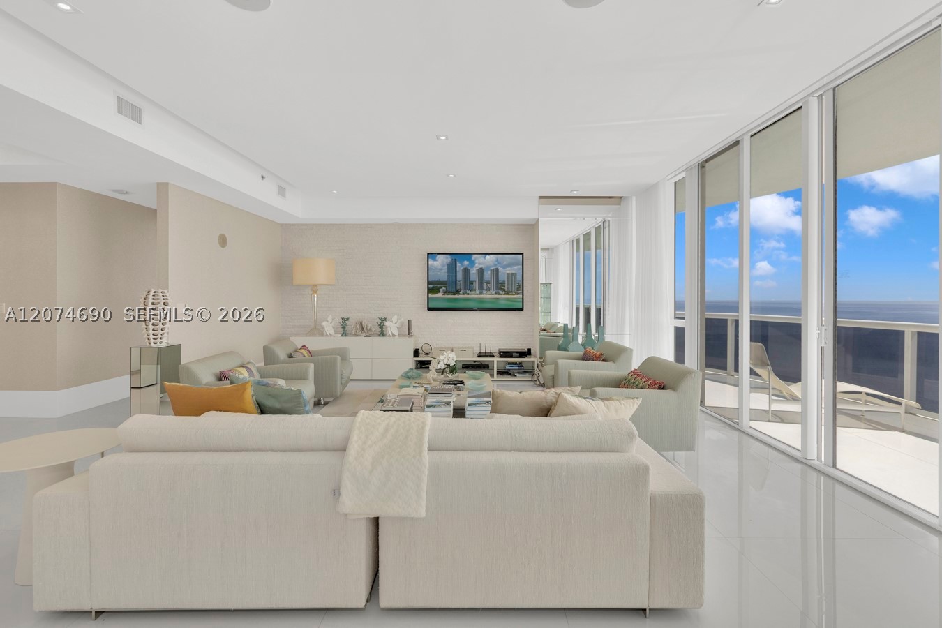 15811 Collins Ave #3001 Sunny Isles Beach, FL 33160