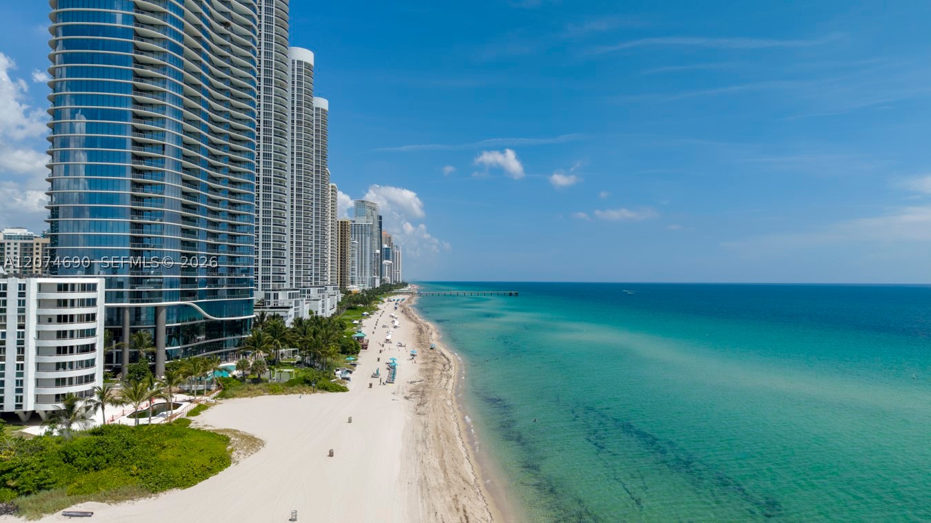 15811 Collins Ave #3001 Sunny Isles Beach, FL 33160