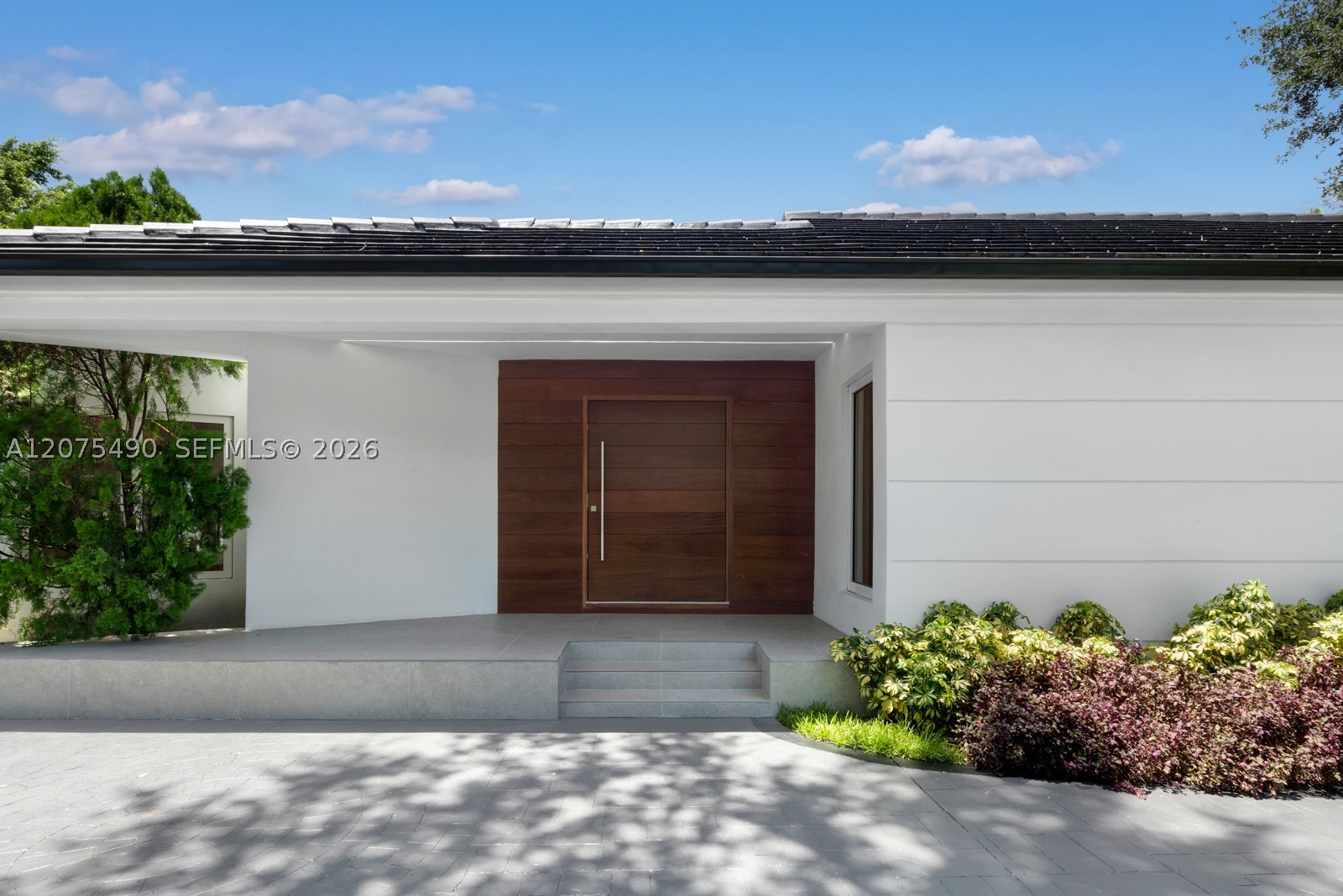 8150 Old Cutler Rd Coral Gables, FL 33143