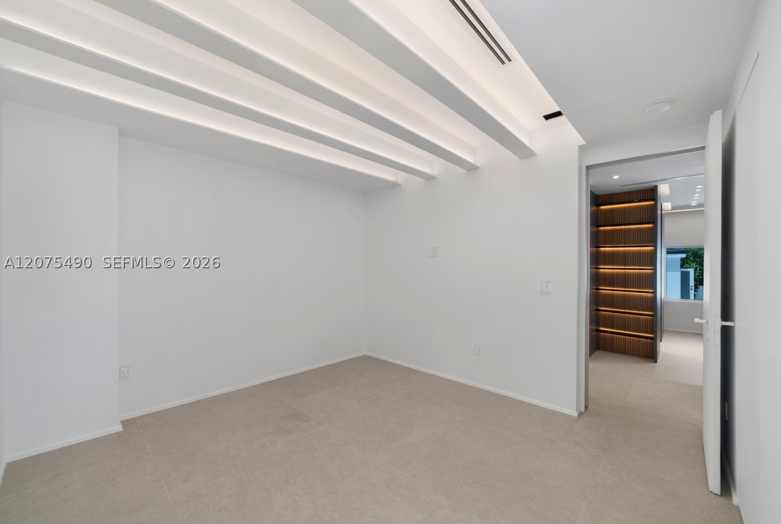 8150 Old Cutler Rd Coral Gables, FL 33143