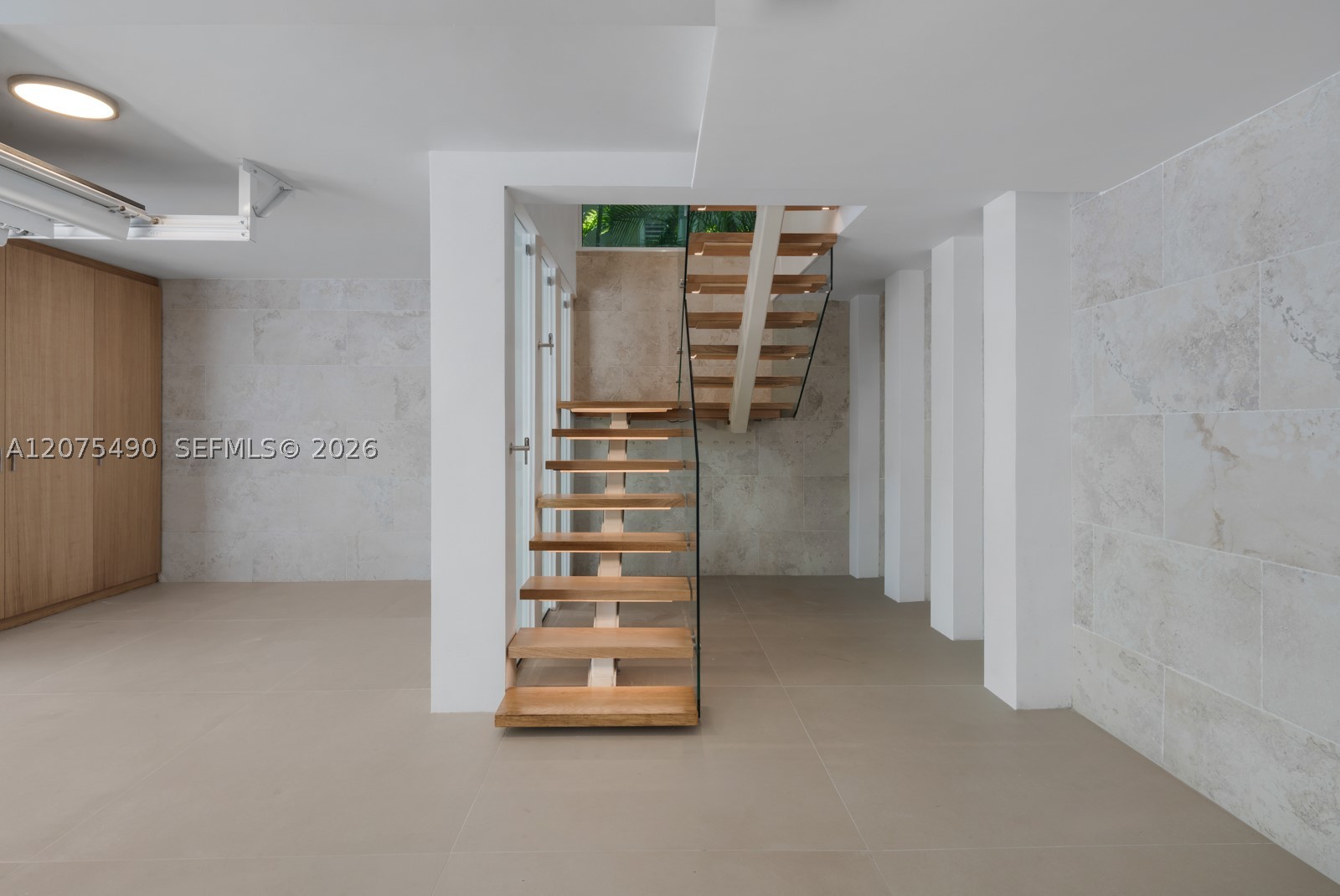 8150 Old Cutler Rd Coral Gables, FL 33143