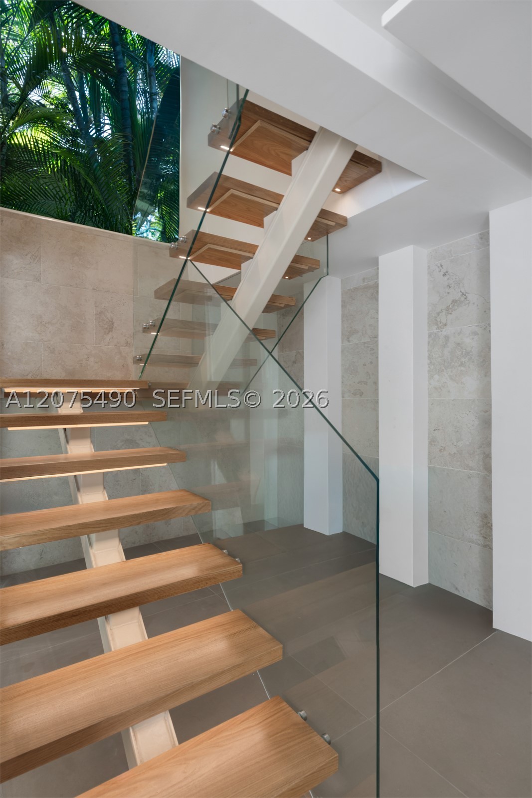 8150 Old Cutler Rd Coral Gables, FL 33143