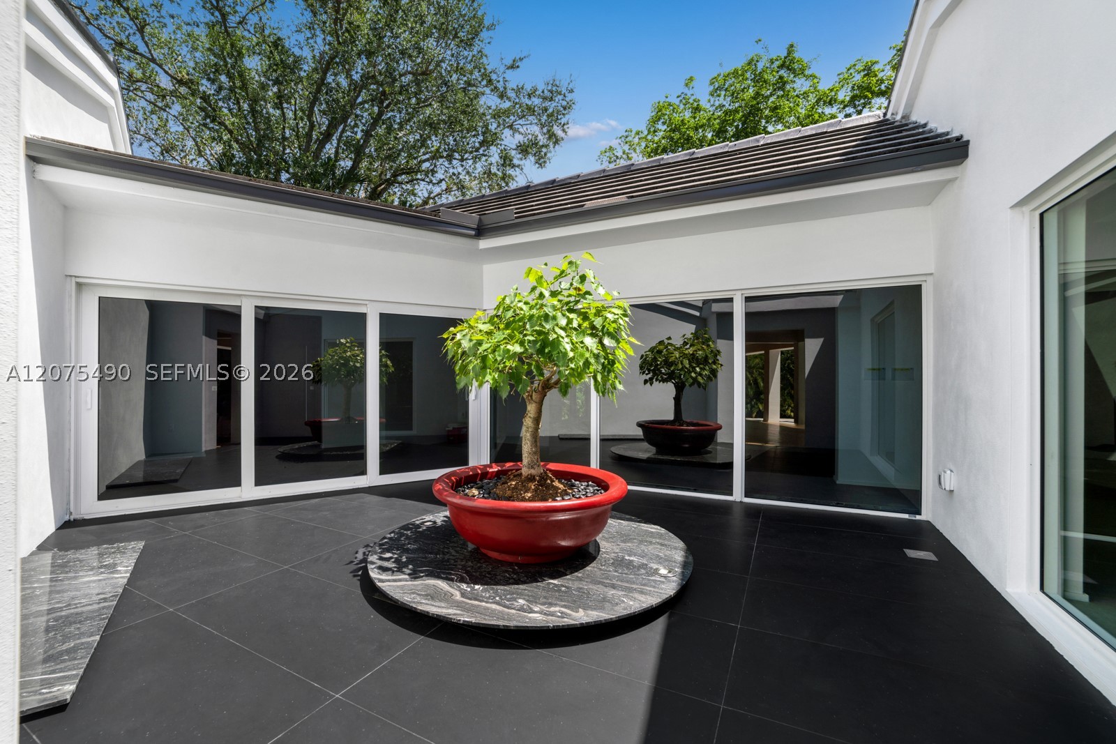 8150 Old Cutler Rd Coral Gables, FL 33143