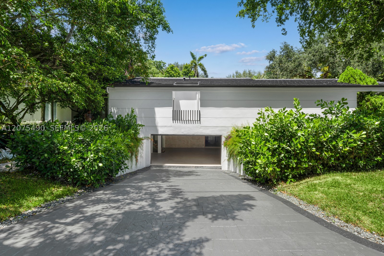 8150 Old Cutler Rd Coral Gables, FL 33143