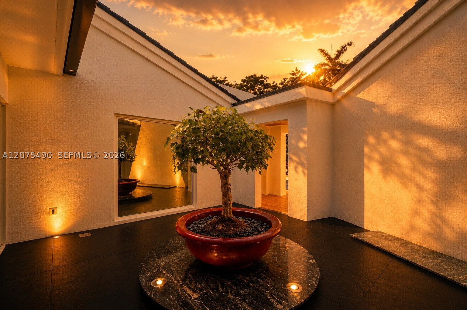 8150 Old Cutler Rd Coral Gables, FL 33143