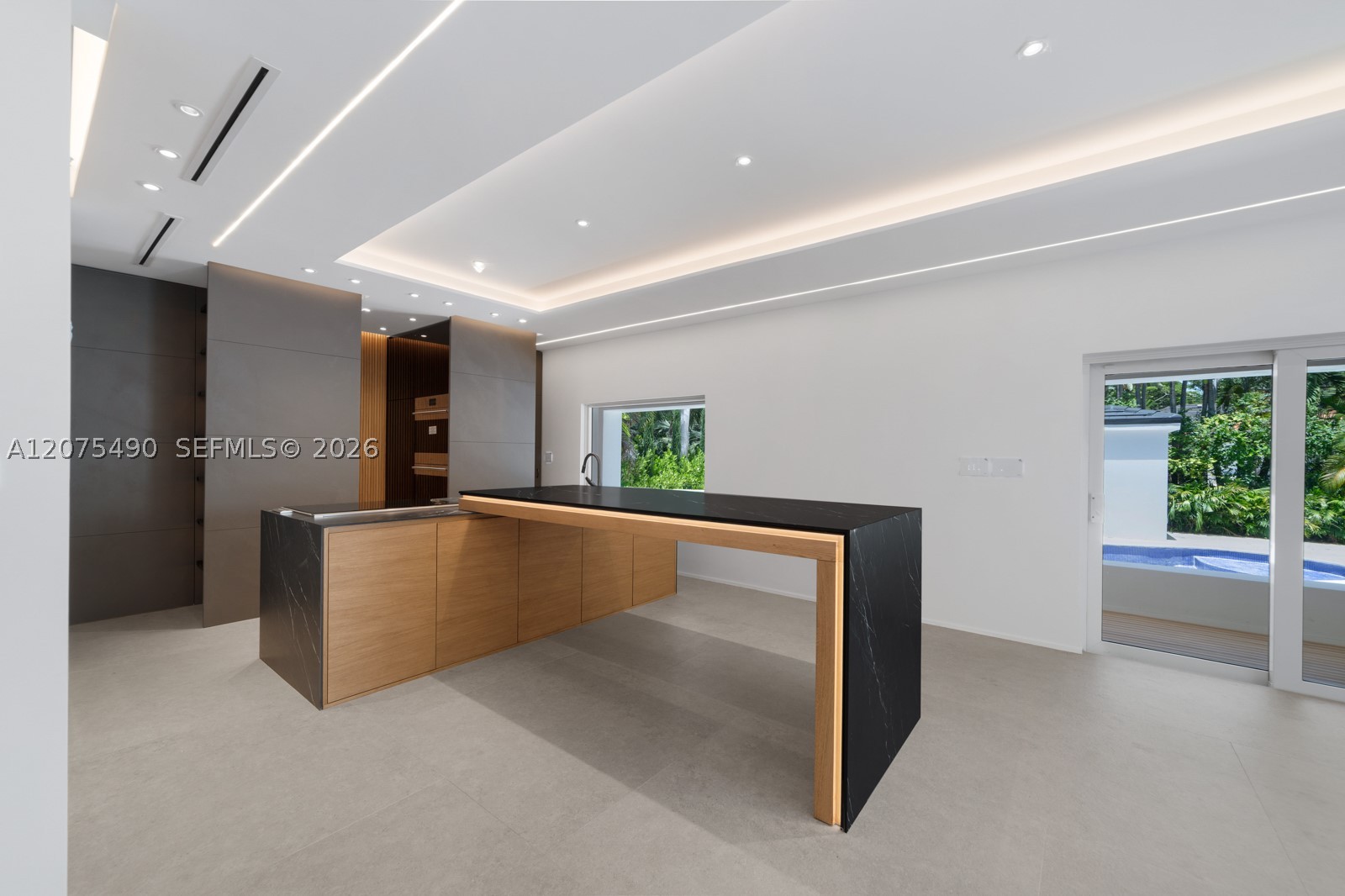 8150 Old Cutler Rd Coral Gables, FL 33143