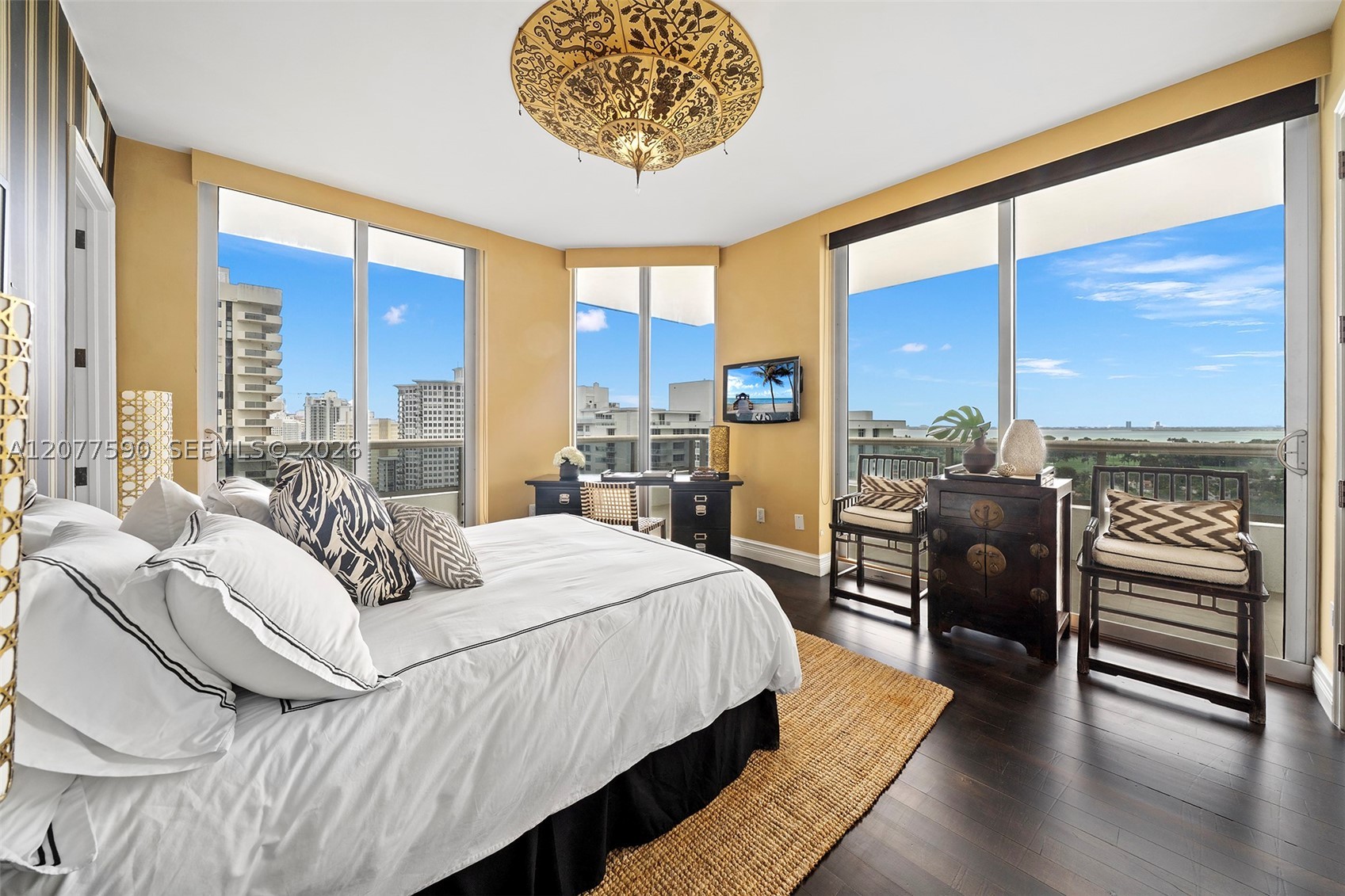 5801 Collins Ave #PH1600 Miami Beach, FL 33140