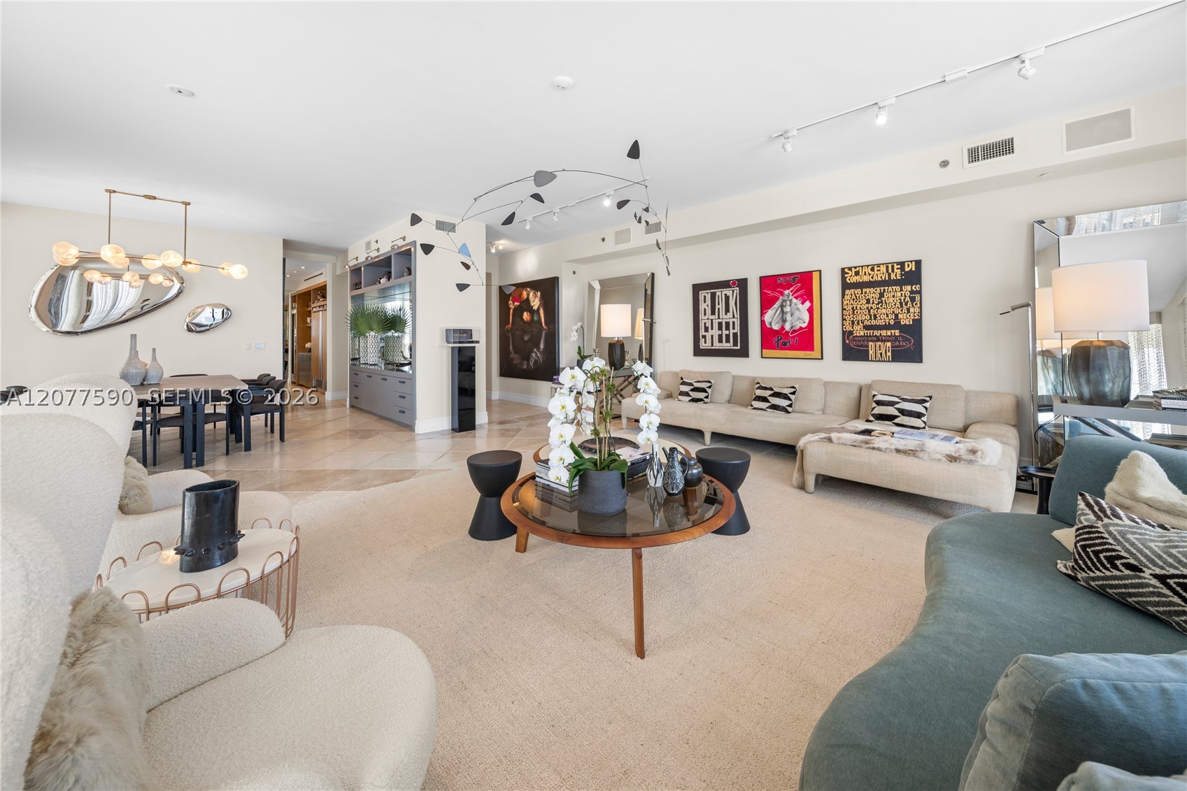 5801 Collins Ave #PH1600 Miami Beach, FL 33140