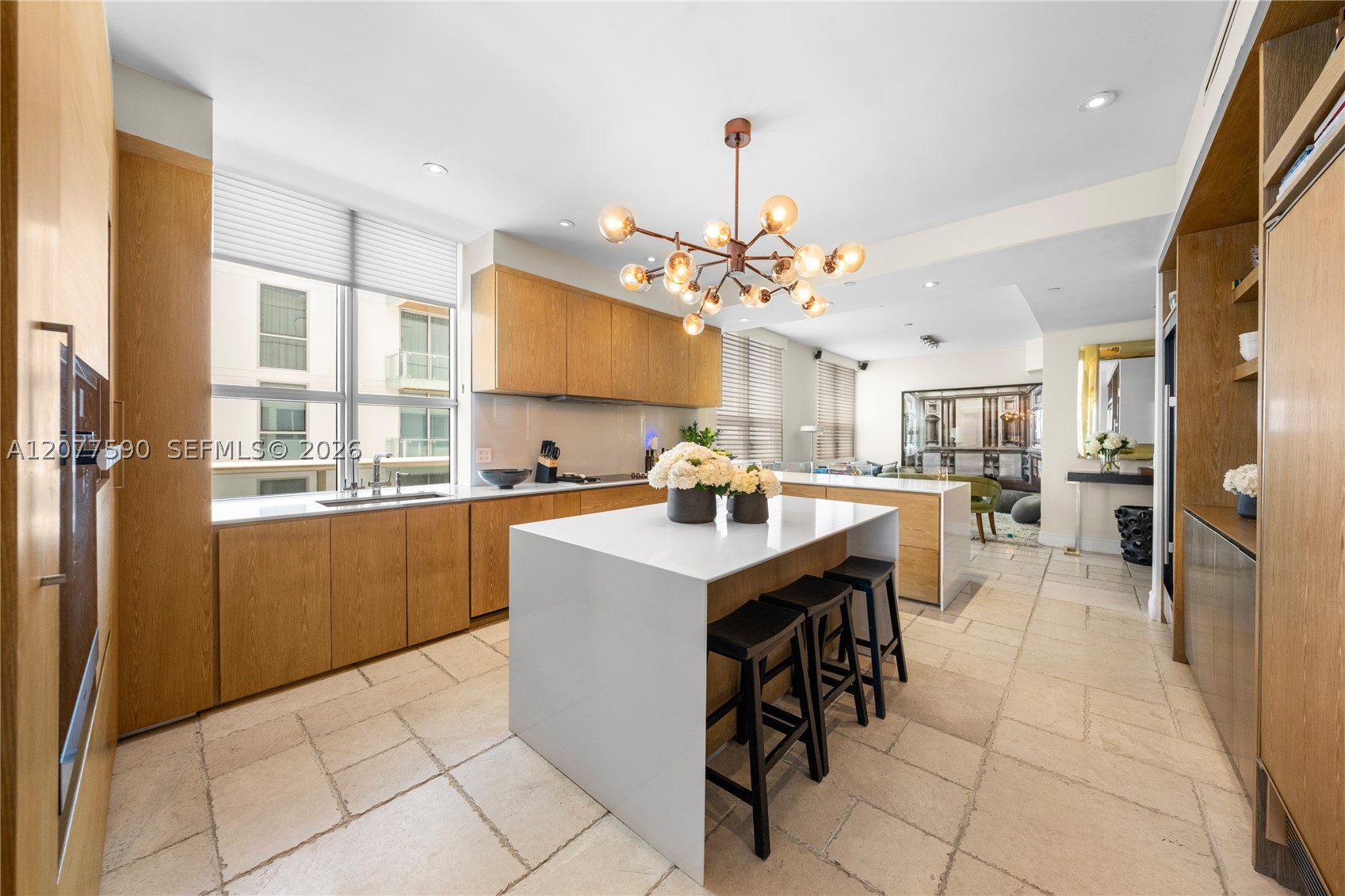 5801 Collins Ave #PH1600 Miami Beach, FL 33140