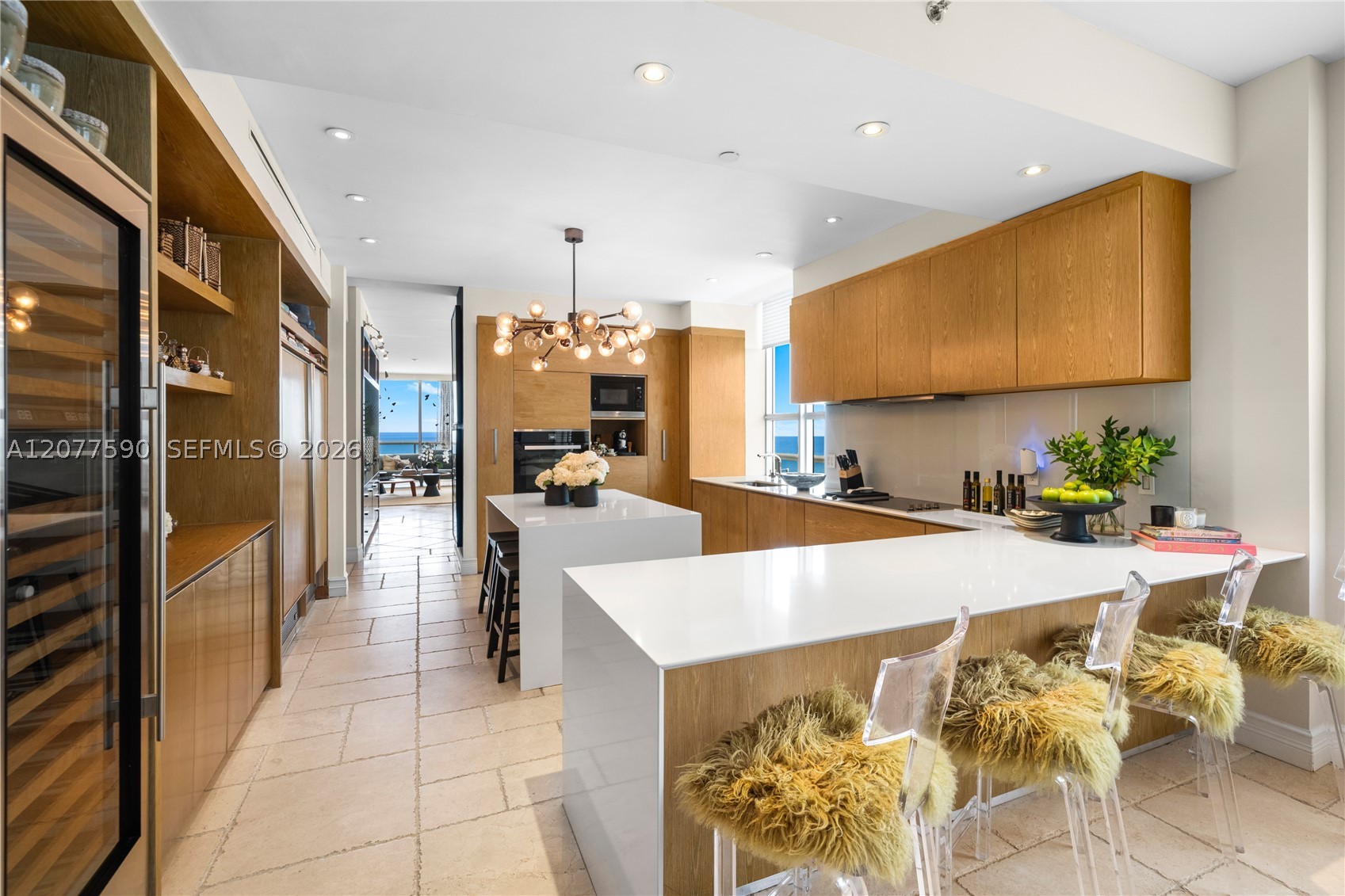 5801 Collins Ave #PH1600 Miami Beach, FL 33140