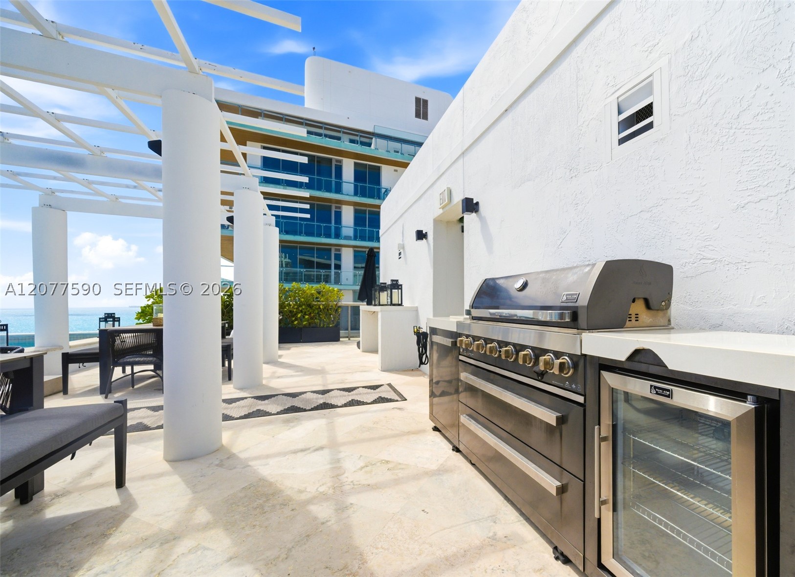 5801 Collins Ave #PH1600 Miami Beach, FL 33140