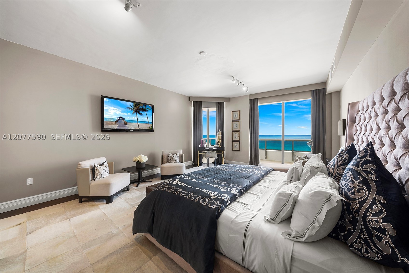 5801 Collins Ave #PH1600 Miami Beach, FL 33140