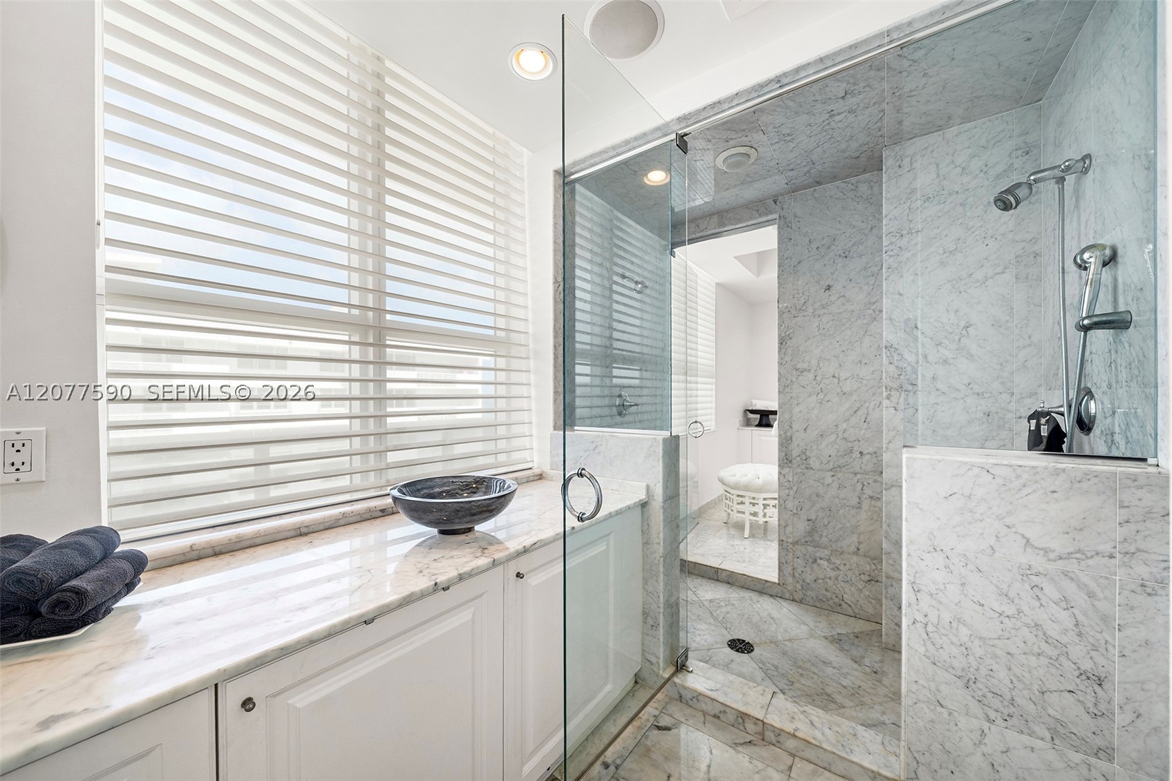 5801 Collins Ave #PH1600 Miami Beach, FL 33140