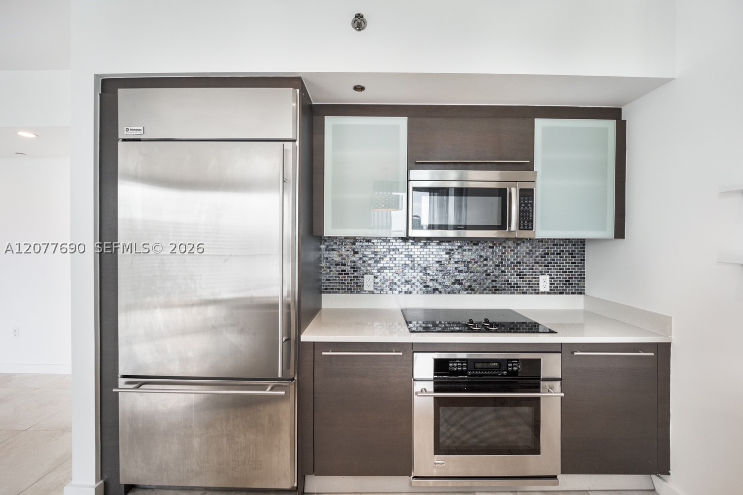 image 500 Brickell West16