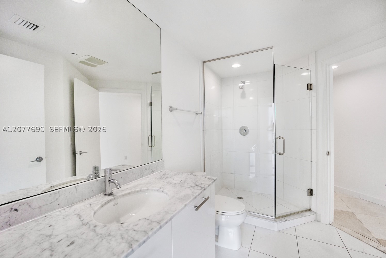 image 500 Brickell West5