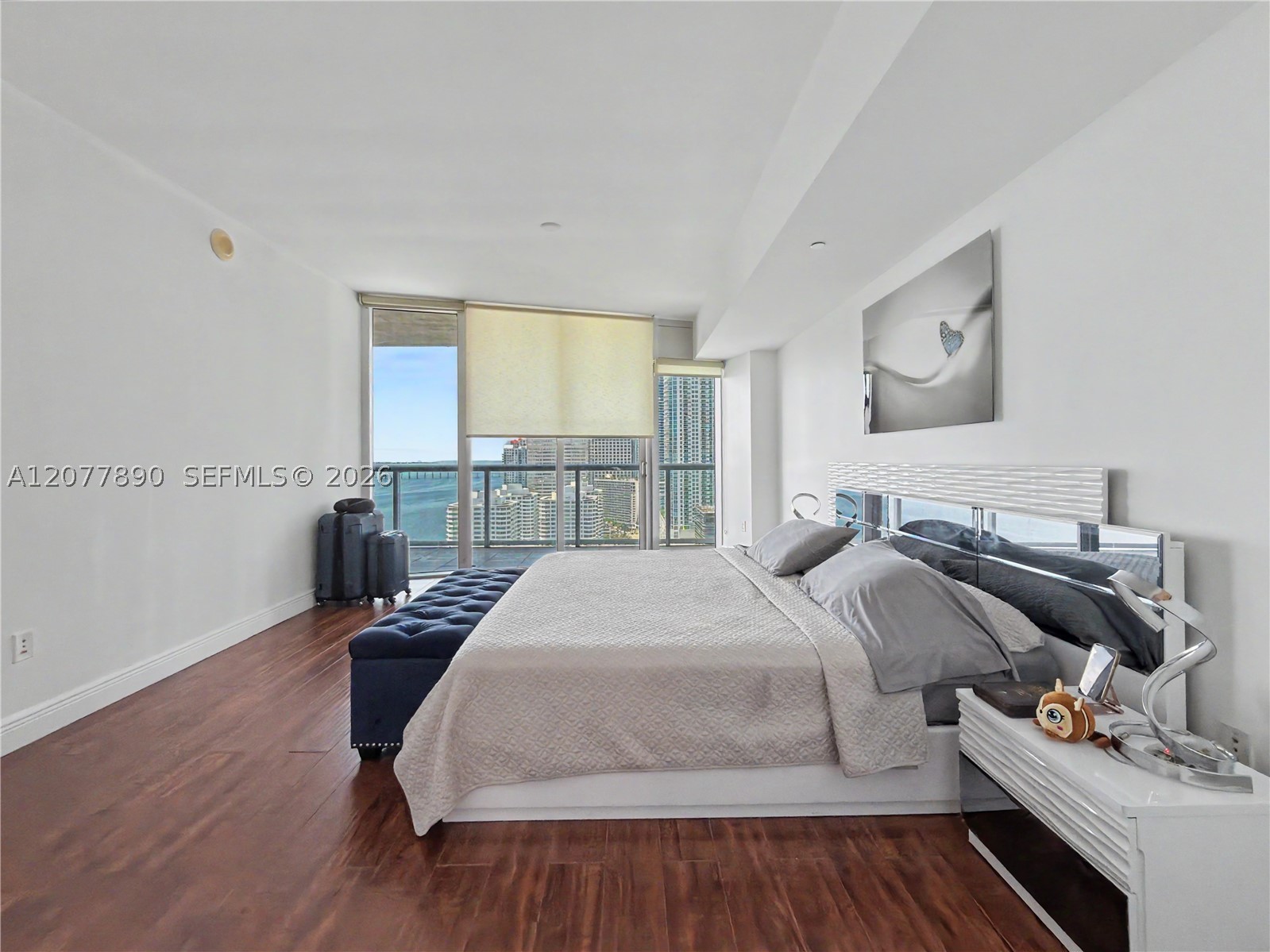 image Icon Brickell II12