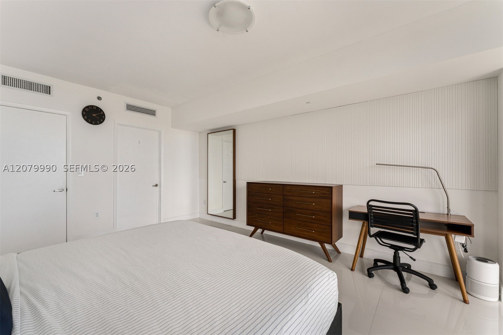 image Icon Brickell II13