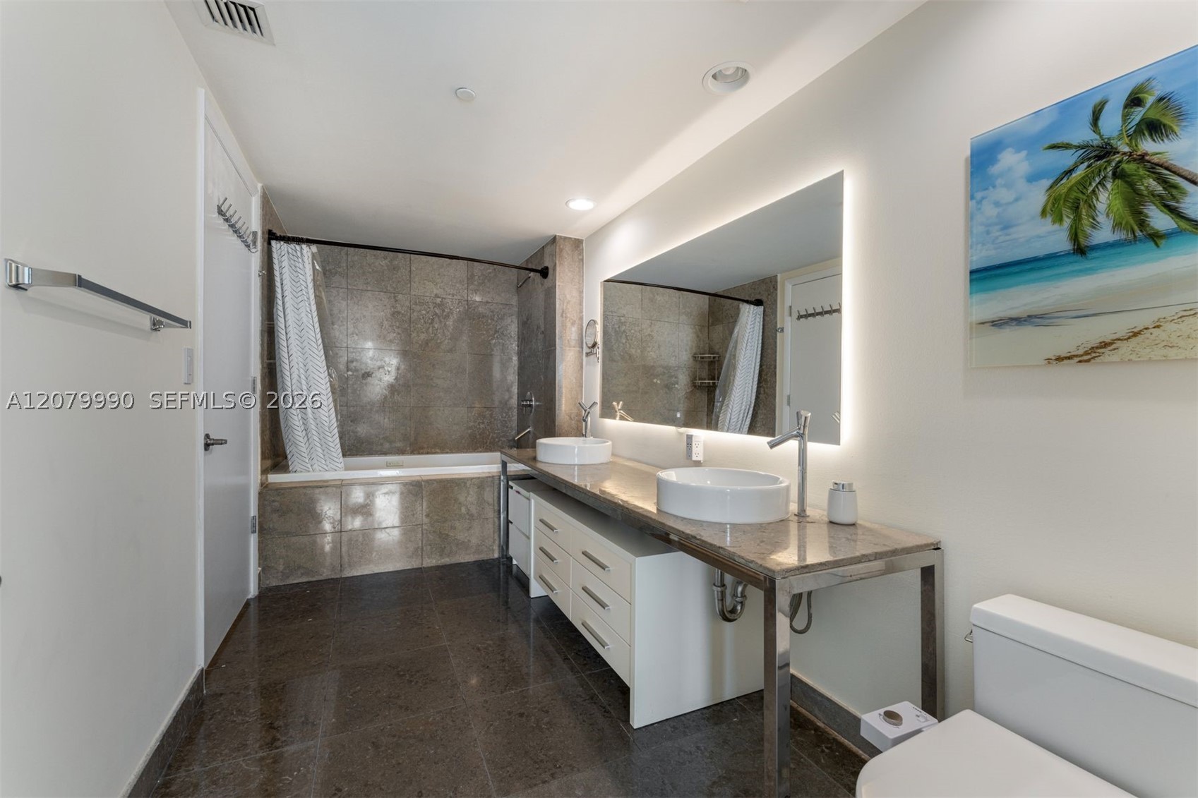 image Icon Brickell II14