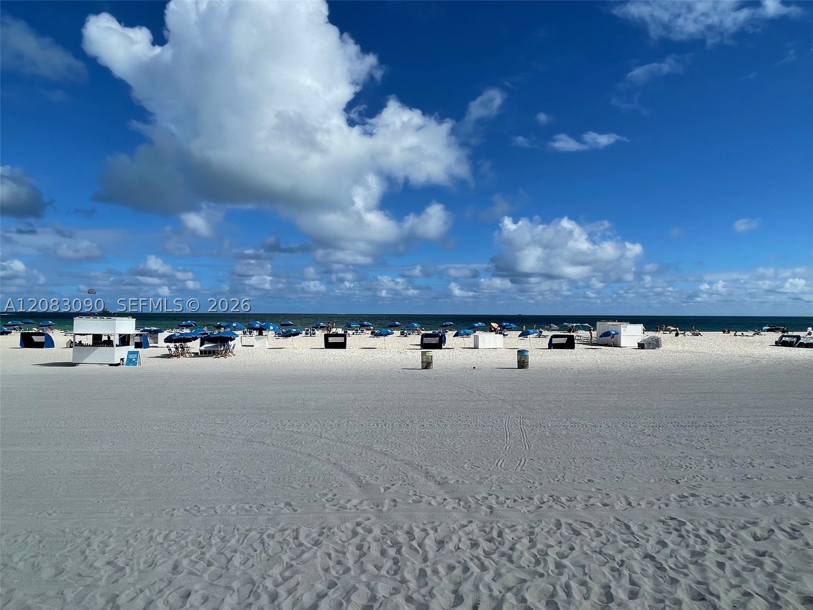1390 Ocean Dr #201