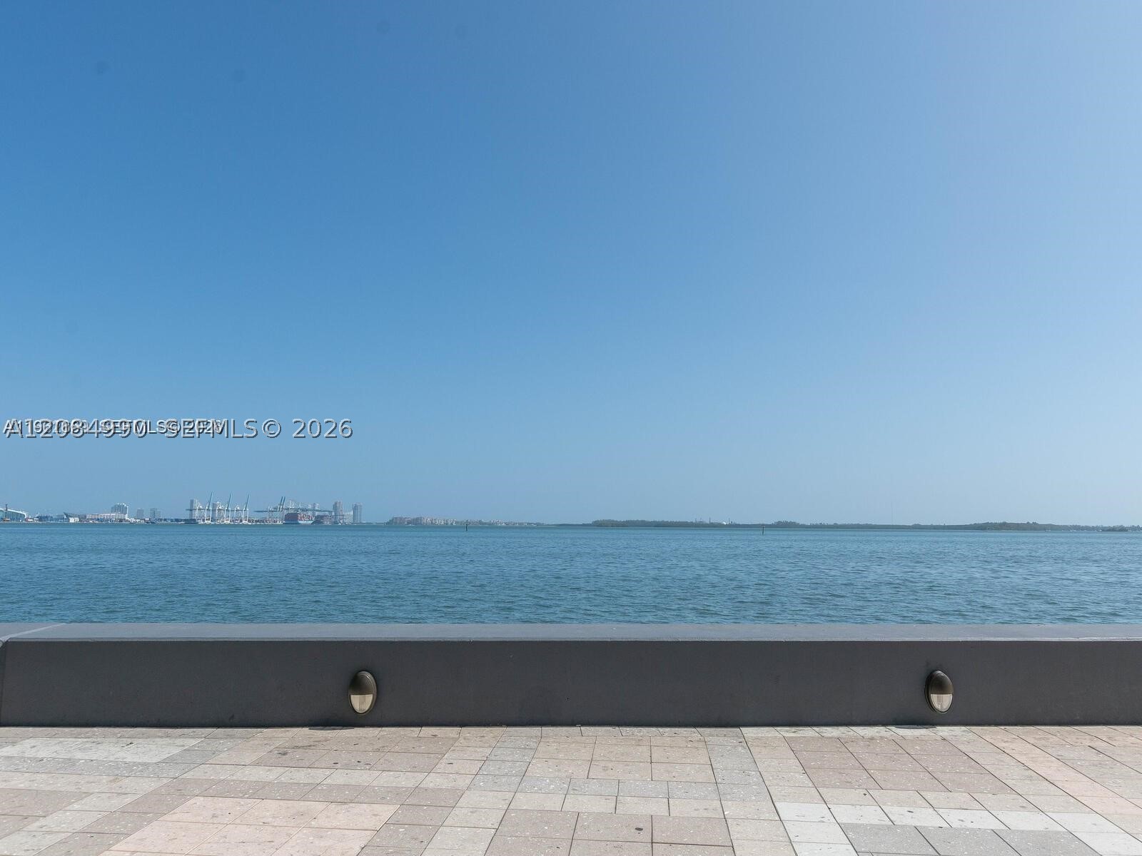 image The Club at Brickell Bay1