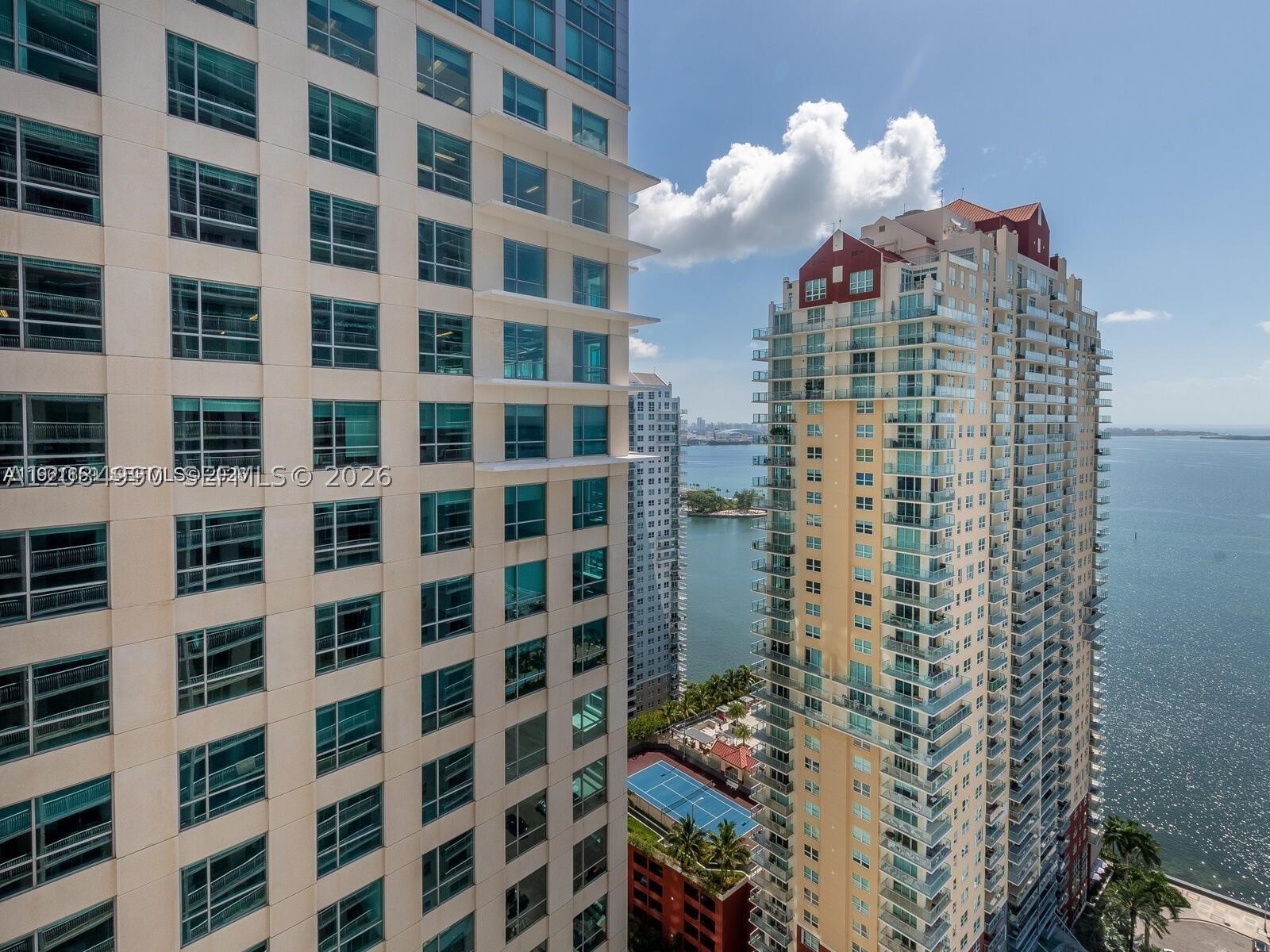 image The Club at Brickell Bay24