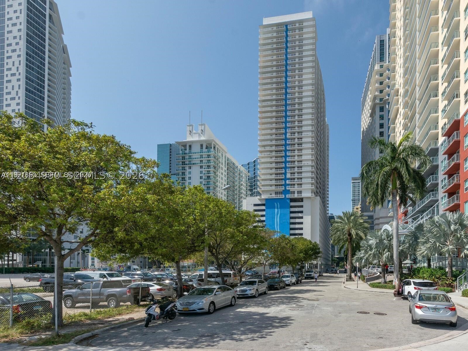 image The Club at Brickell Bay2