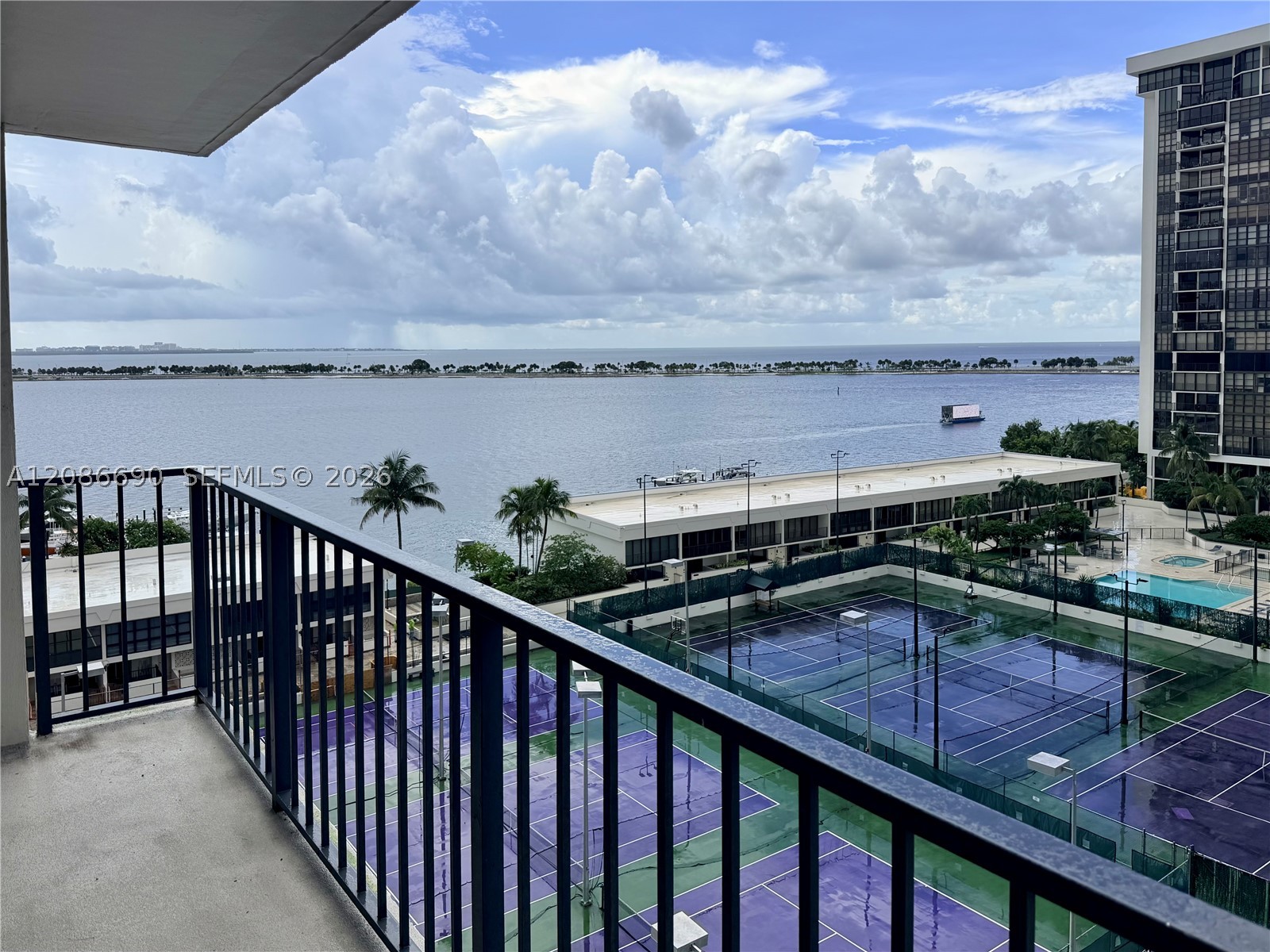 image Brickell Place II3