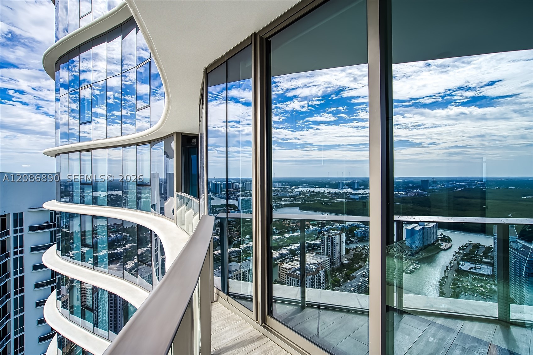 image Ritz-Carlton Sunny Isles Beach39