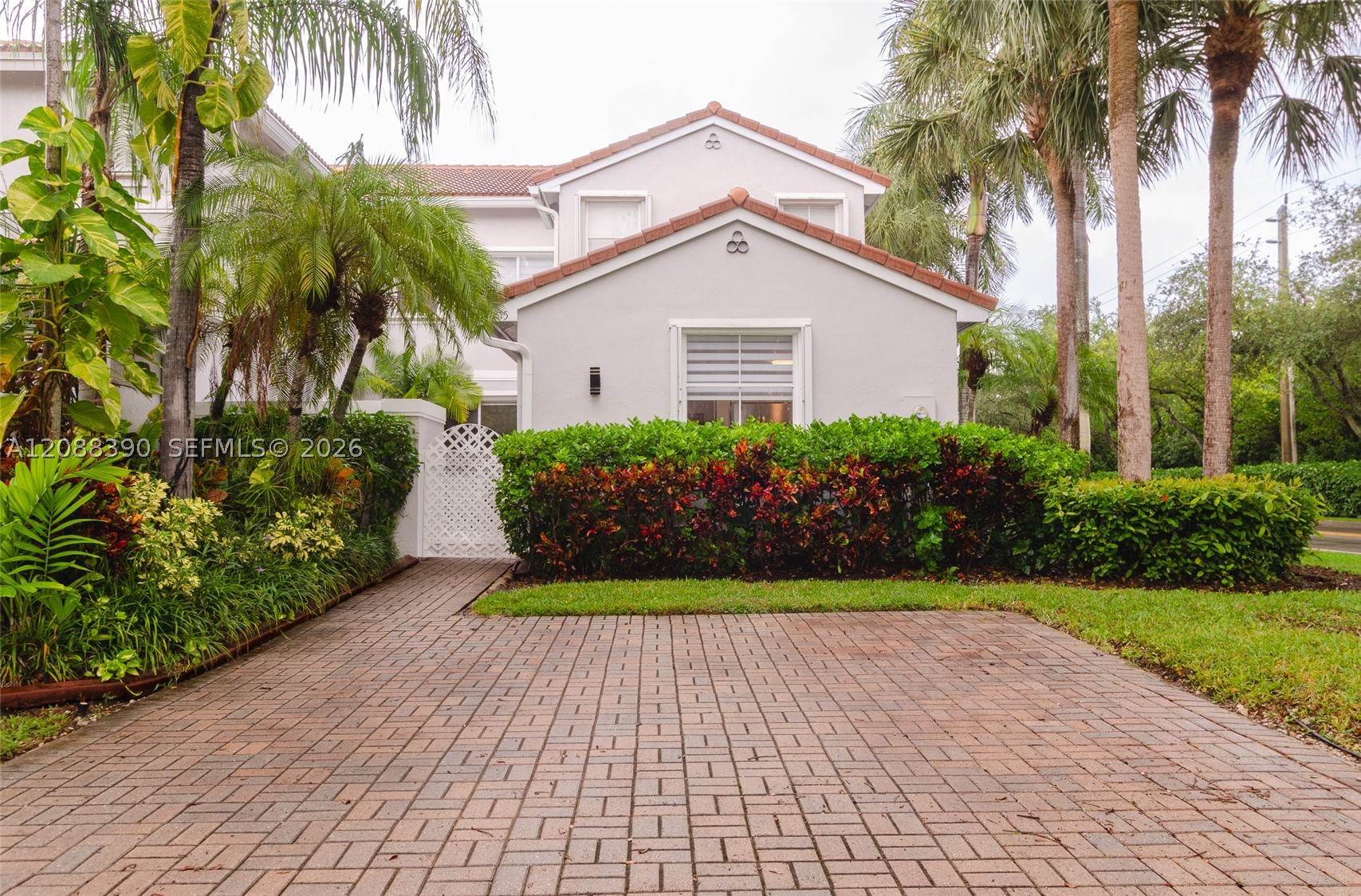 1115 Cherrypalm