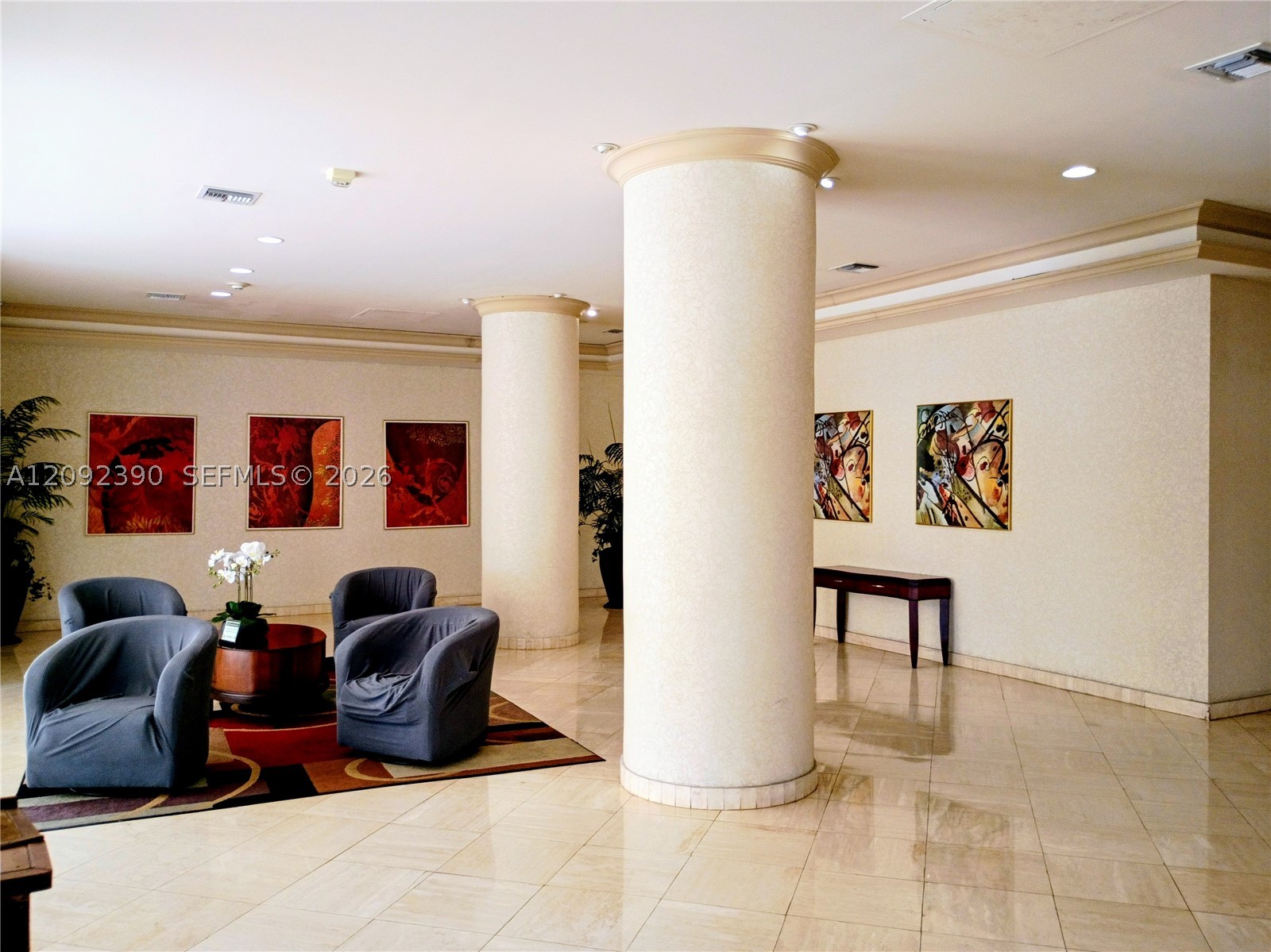 image Winston Towers 2004