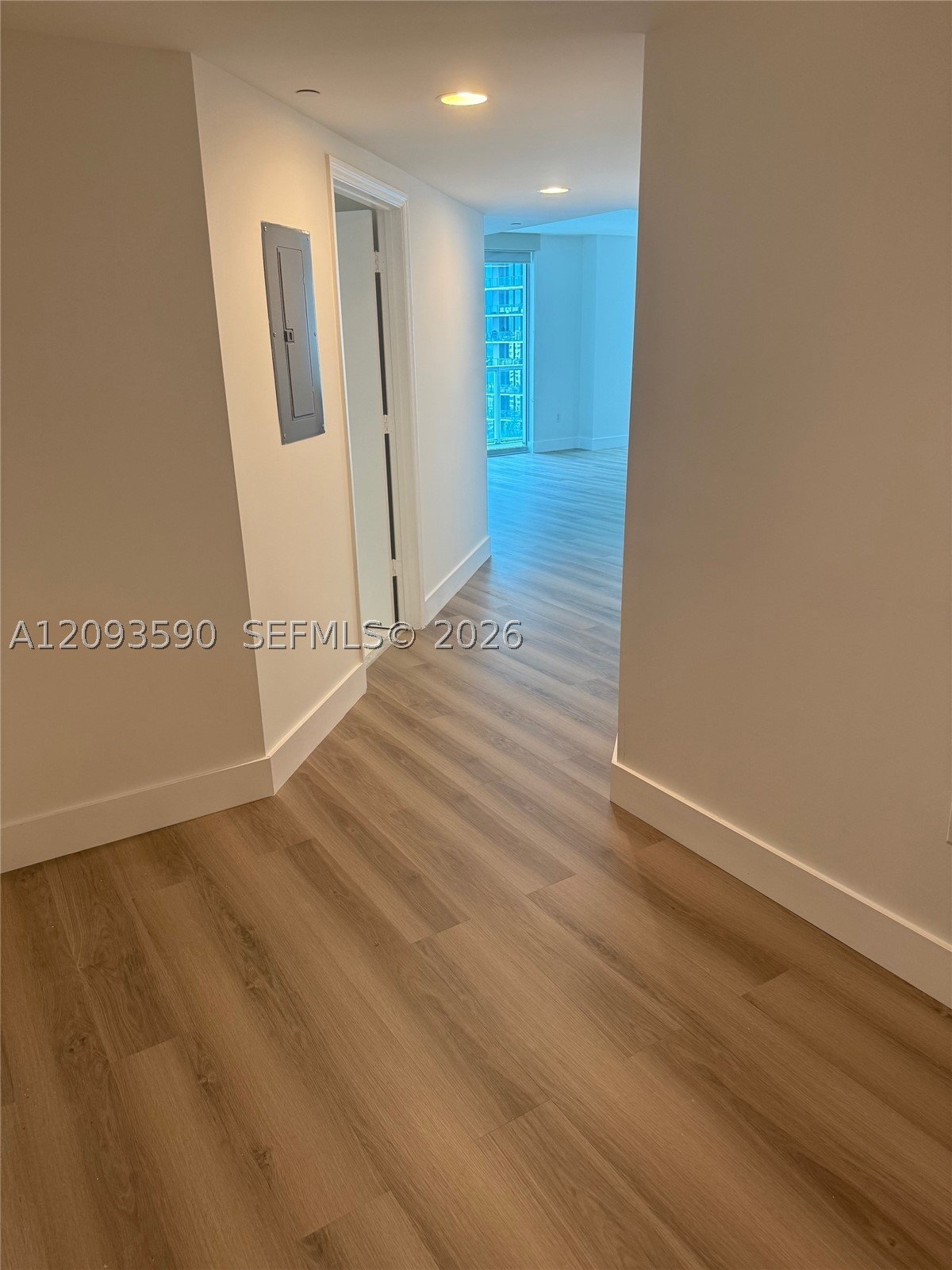 image 500 Brickell West4